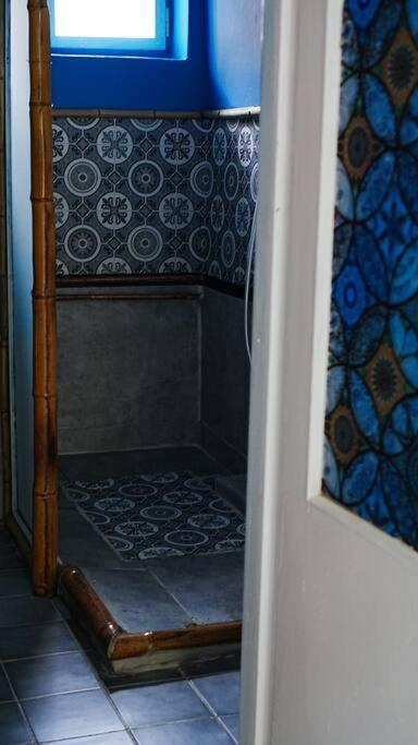 Sahara Studio With Shared Bathroom In City Centre Bratislava Exterior foto